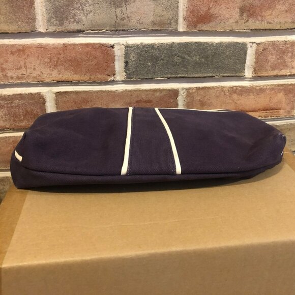 Vera Bradley Navy Canvas Cosmetic Bag With Zipper Closure Outside Pocket - Picture 6 of 7